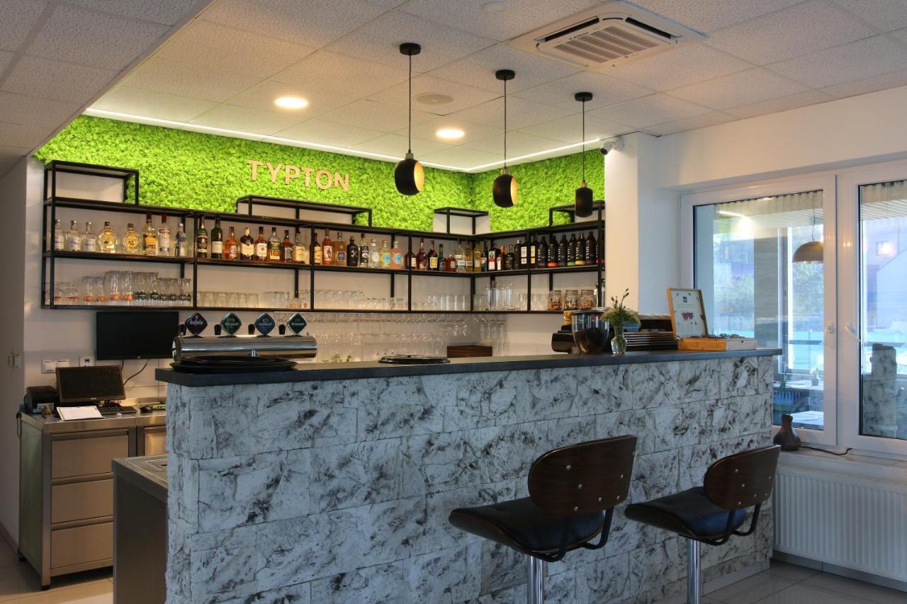 Typton Hotel&Spa Medzilaborce 외부 사진
