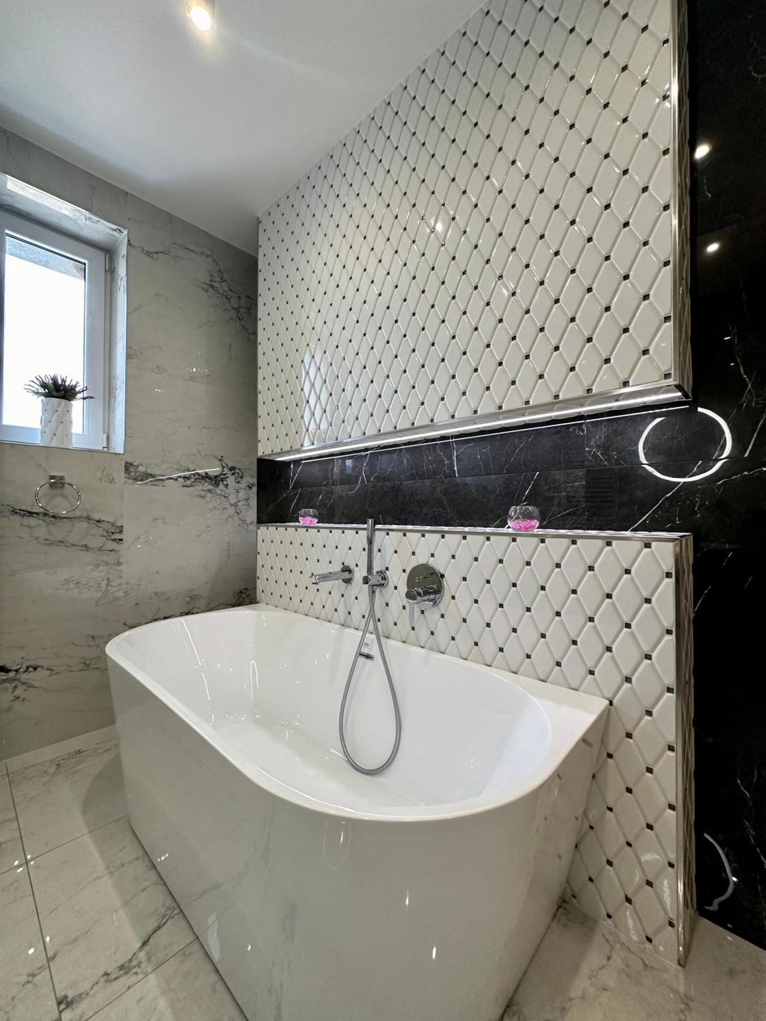 Typton Hotel&Spa Medzilaborce 외부 사진